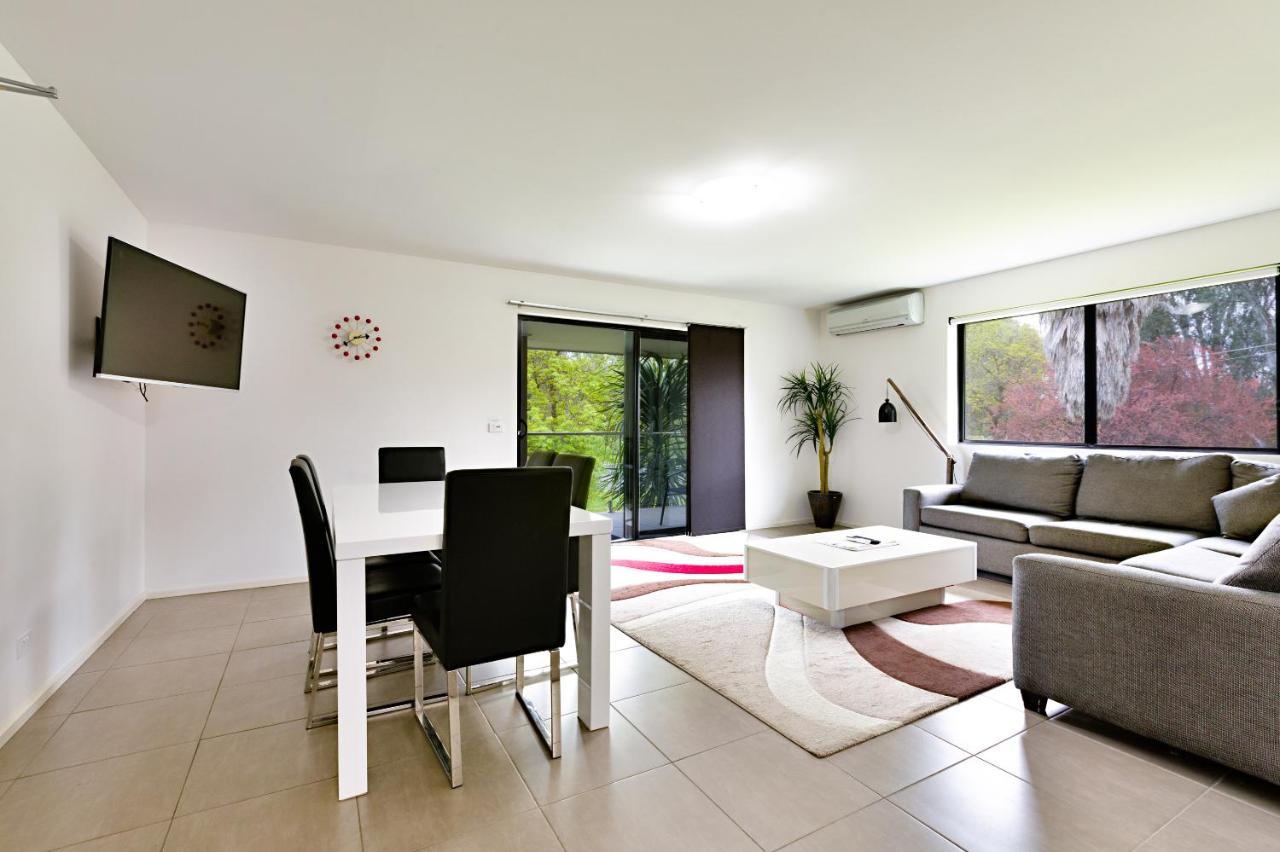 Apex Park Holiday Apartments Вангаратта Экстерьер фото